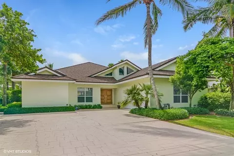 6911 SE Harbor Cir, Stuart, FL 34996 photo 1