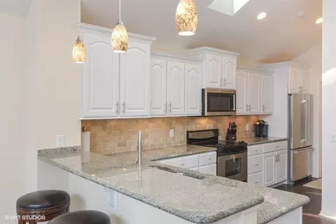 6911 SE Harbor Cir, Stuart, FL 34996 photo 3