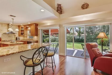 146 Cypress Cv, Jupiter, FL 33458 photo 5