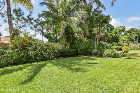 146 Cypress Cv, Jupiter, FL 33458 photo 6