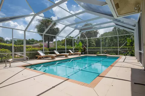 82 SE Harbor Point Dr, Stuart, FL 34996 photo 23