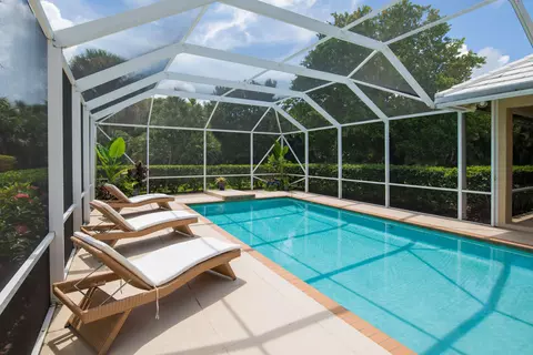 82 SE Harbor Point Dr, Stuart, FL 34996 photo 8
