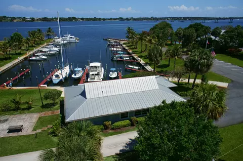 82 SE Harbor Point Dr, Stuart, FL 34996 photo 29