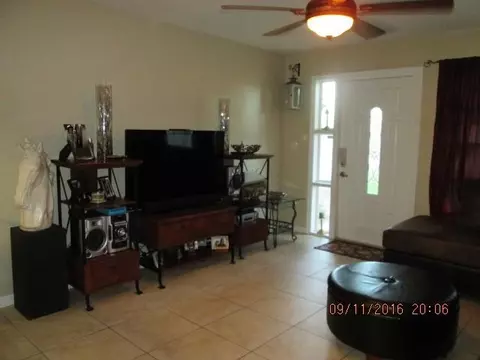 414 SE Fini Dr, Stuart, FL 34996 photo 6