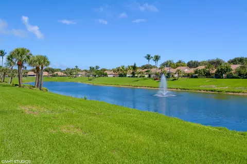 225 River Park Dr, Jupiter, FL 33477 photo 10