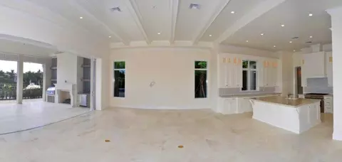 137 Commodore Dr, Jupiter, FL 33477 photo 12