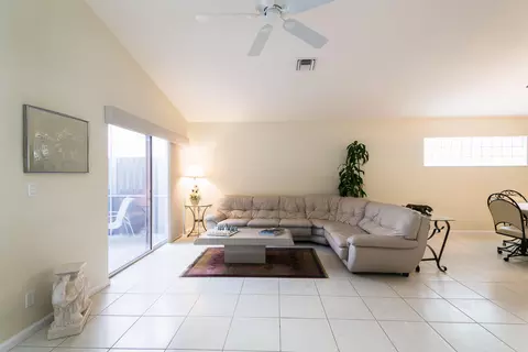 9727 Arbor View Dr N, Boynton Beach, FL 33437 photo 12