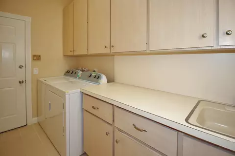 104 Hampton Cir, Jupiter, FL 33458 photo 19