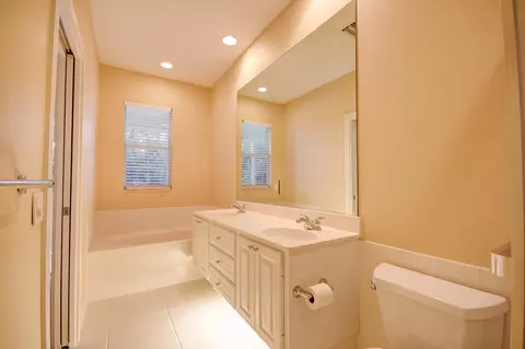 2841 E Community Dr, Jupiter, FL 33458 photo 8