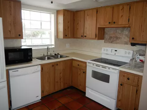119 Arrowhead Cir, Jupiter, FL 33458 photo 9