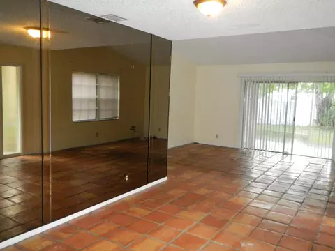 119 Arrowhead Cir, Jupiter, FL 33458 photo 11