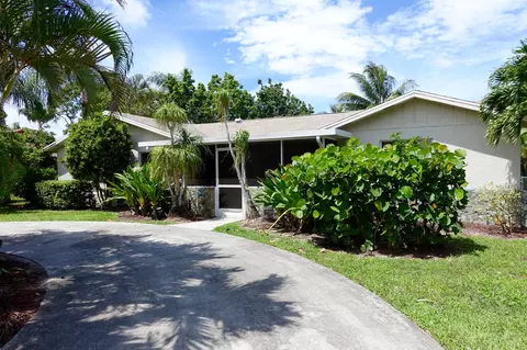 4813 SE Pilot Way, Stuart, FL 34997 photo 1