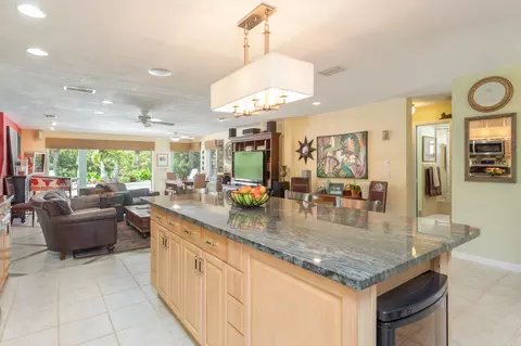 310 Kent Dr, Cocoa Beach, FL 32931 photo 11