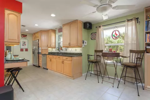310 Kent Dr, Cocoa Beach, FL 32931 photo 12