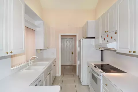 193 Harbourside Cir, Jupiter, FL 33477 photo 3