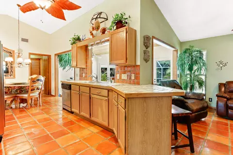 18301 Oak Leaf Dr, Jupiter, FL 33458 photo 13
