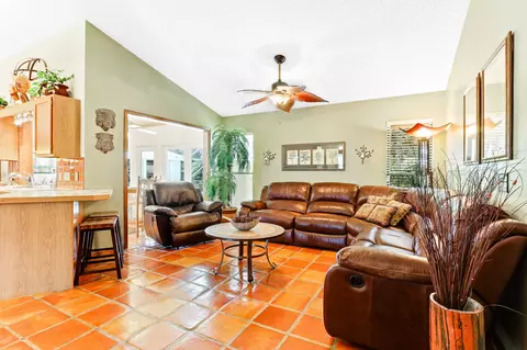18301 Oak Leaf Dr, Jupiter, FL 33458 photo 5