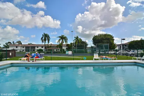 1250 SE Parkview Pl #C-2, Stuart, FL 34994 photo 12