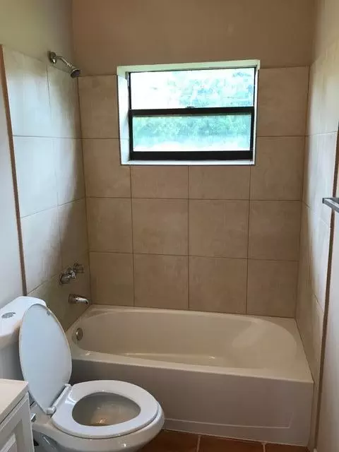 2903 SE Bamboo St, Stuart, FL 34997 photo 10