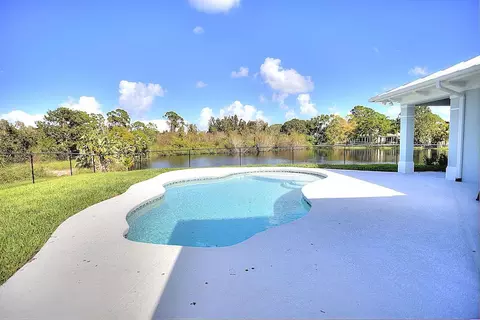 999 SE Buttonwood Cir, Stuart, FL 34997 photo 21