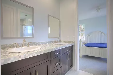 999 SE Buttonwood Cir, Stuart, FL 34997 photo 18