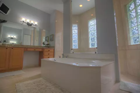 9461 Sandy Run Rd, Jupiter, FL 33478 photo 17