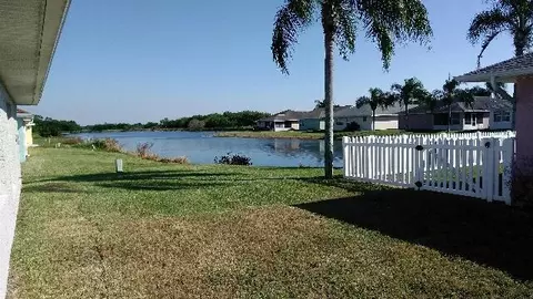 614 SE 25th Dr, Okeechobee, FL 34974 photo 2