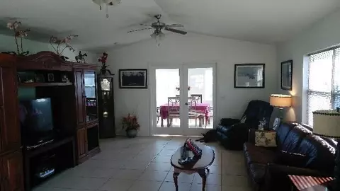 614 SE 25th Dr, Okeechobee, FL 34974 photo 8