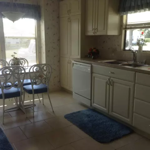 2861 SW Pontiac Pl, Stuart, FL 34997 photo 5