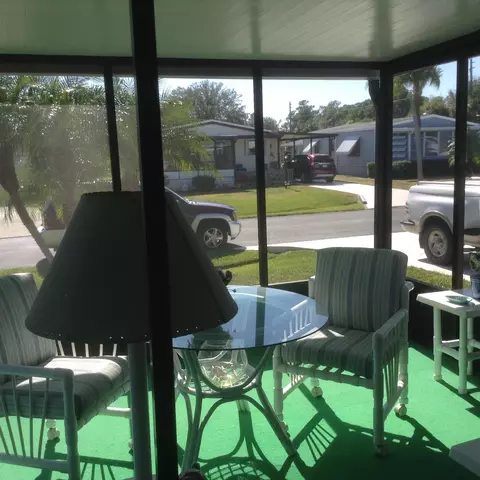 2861 SW Pontiac Pl, Stuart, FL 34997 photo 2