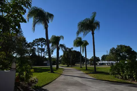 1525 NW Pine Lake Dr, Stuart, FL 34994 photo 31