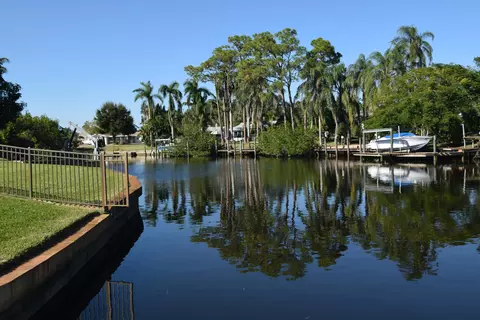 1525 NW Pine Lake Dr, Stuart, FL 34994 photo 27