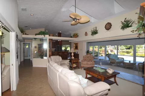 1525 NW Pine Lake Dr, Stuart, FL 34994 photo 5