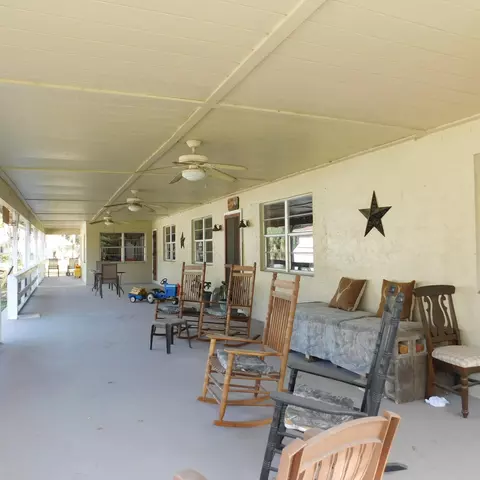 852 E Rd, Loxahatchee, FL 33470 photo 4