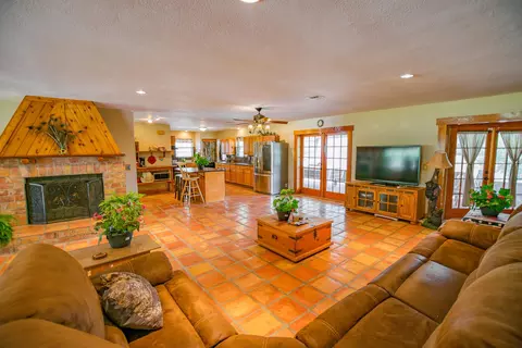 852 E Rd, Loxahatchee, FL 33470 photo 1