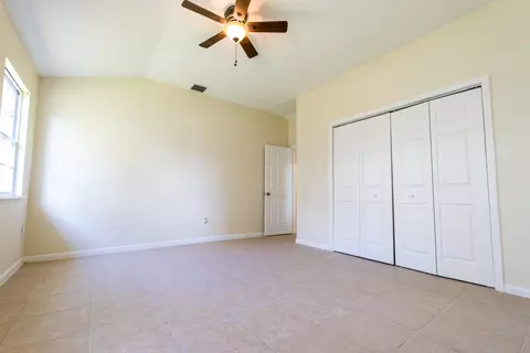 3850 SE Lee St, Stuart, FL 34997 photo 9