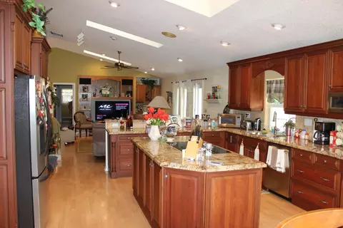 7320 E Cypresshead Dr, Parkland, FL 33067 photo 2