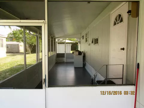 1734 SW College St, Stuart, FL 34997 photo 2