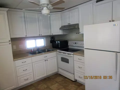 1734 SW College St, Stuart, FL 34997 photo 4