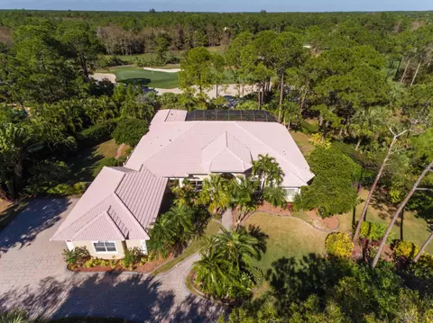 3701 SE Tailwinds Rd, Jupiter, FL 33478 photo 2