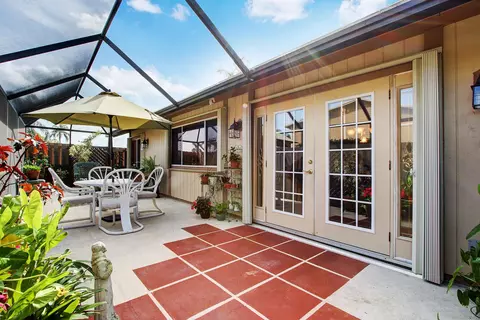 71 Maplecrest Cir, Jupiter, FL 33458 photo 26