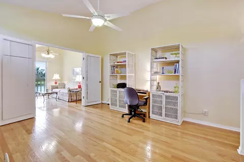71 Maplecrest Cir, Jupiter, FL 33458 photo 22