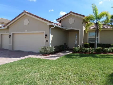 1316 SE Summit Trl, Stuart, FL 34997 photo 2