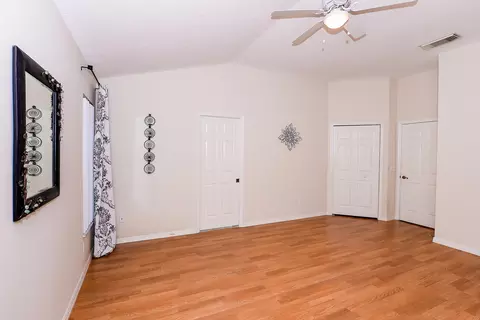 100 SW Linden St, Stuart, FL 34997 photo 9