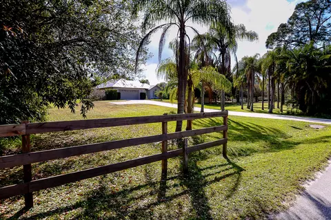 100 SW Linden St, Stuart, FL 34997 photo 18