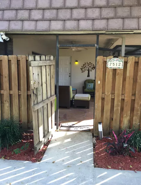 7512 Courtyard Run E, Boca Raton, FL 33433 photo 3