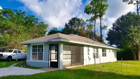 6832 2nd St, Jupiter, FL 33458 photo 2