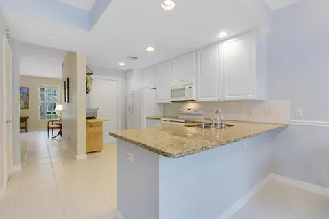 108 Radcliffe Ct, Jupiter, FL 33458 photo 7