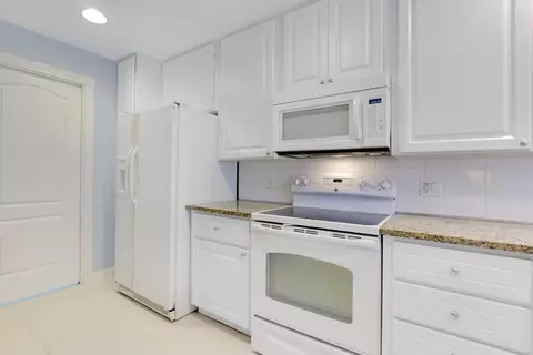 108 Radcliffe Ct, Jupiter, FL 33458 photo 6