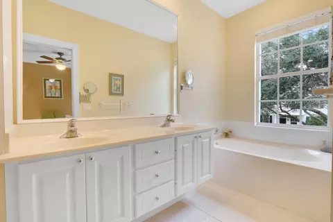 108 Radcliffe Ct, Jupiter, FL 33458 photo 13